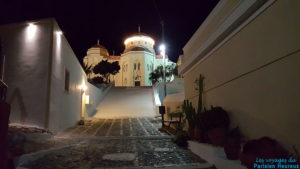 Eglise d’Agios Charalambos à Exo Gonia à Santorin