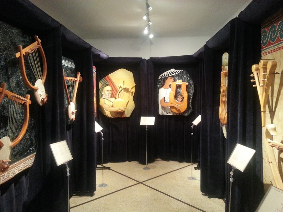 Musée des instruments de musique à Oia