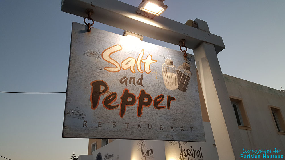 Salt & Pepper restaurant à Fira, Santorin