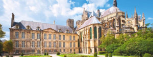 La cathédrale Notre-Dame de Reims et le palais du Tau