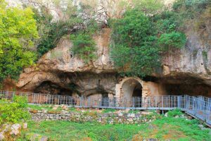 Le Parco Archeologico e Naturalistico di Santa Maria d'Agnano à Ostuni