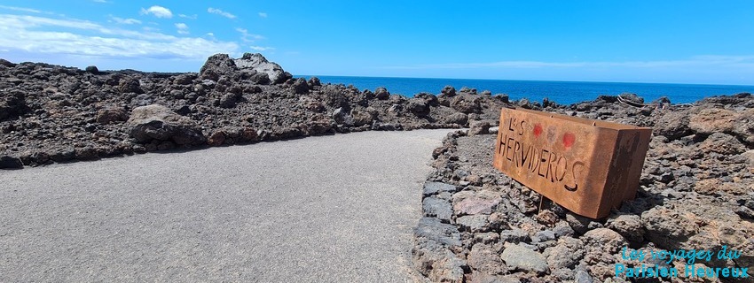 Comment se rendre et se déplacer à Lanzarote aux Canaries